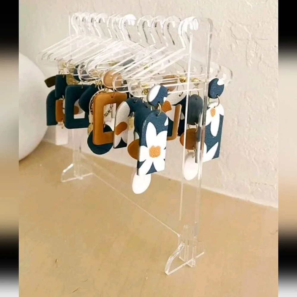 Acrylic Jewelry Organizer Stand With Little Hangers 2 Clear 1 Brown - Picture 5 of 7